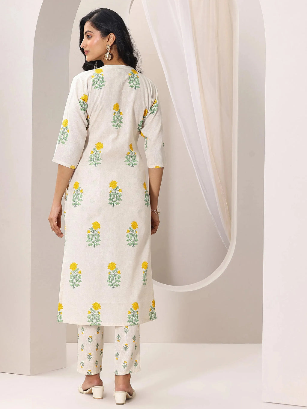 Libas Off white Printed Cotton Straight Kurta Set