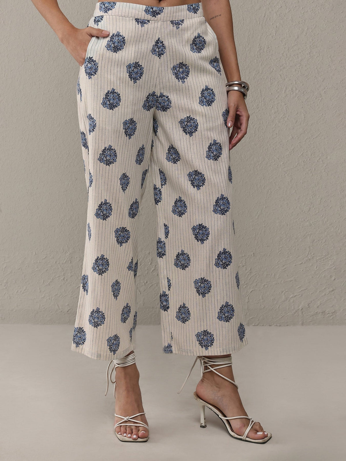 Libas Off White Floral Printed Cotton Co-Ord Set CO87