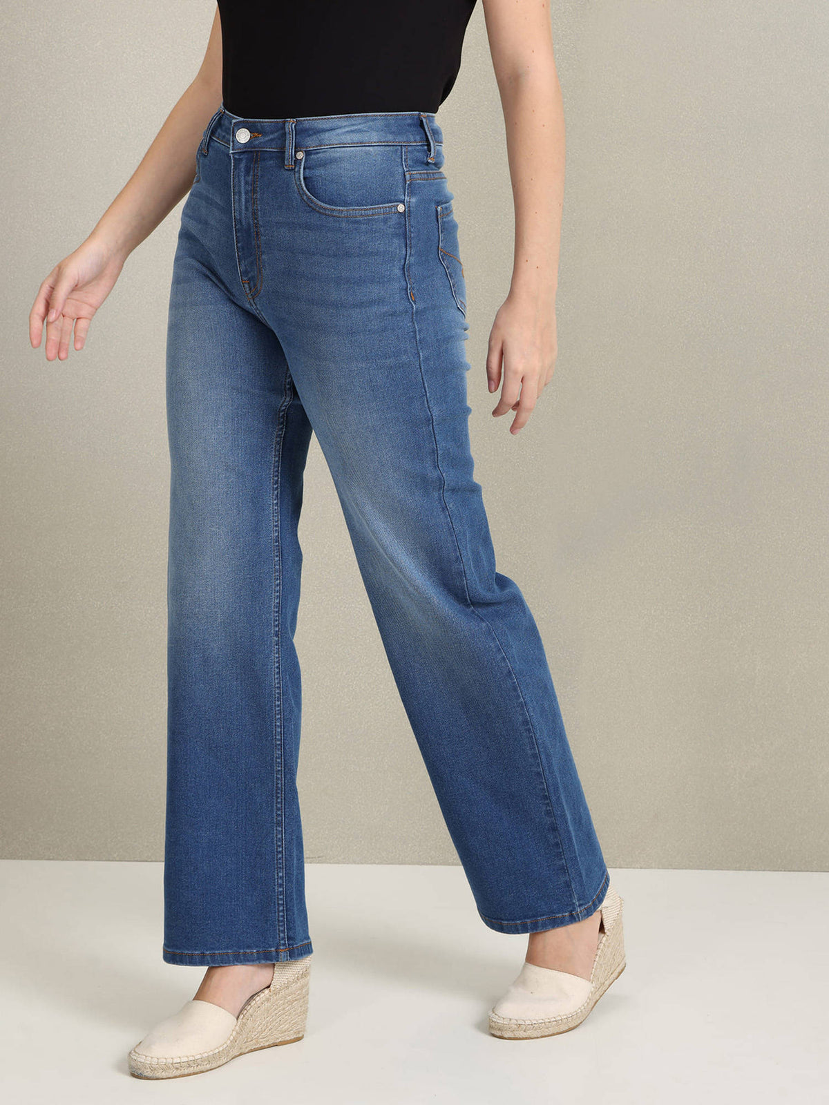 Wide Leg Stone Wash Jeans | WL90 - view 4