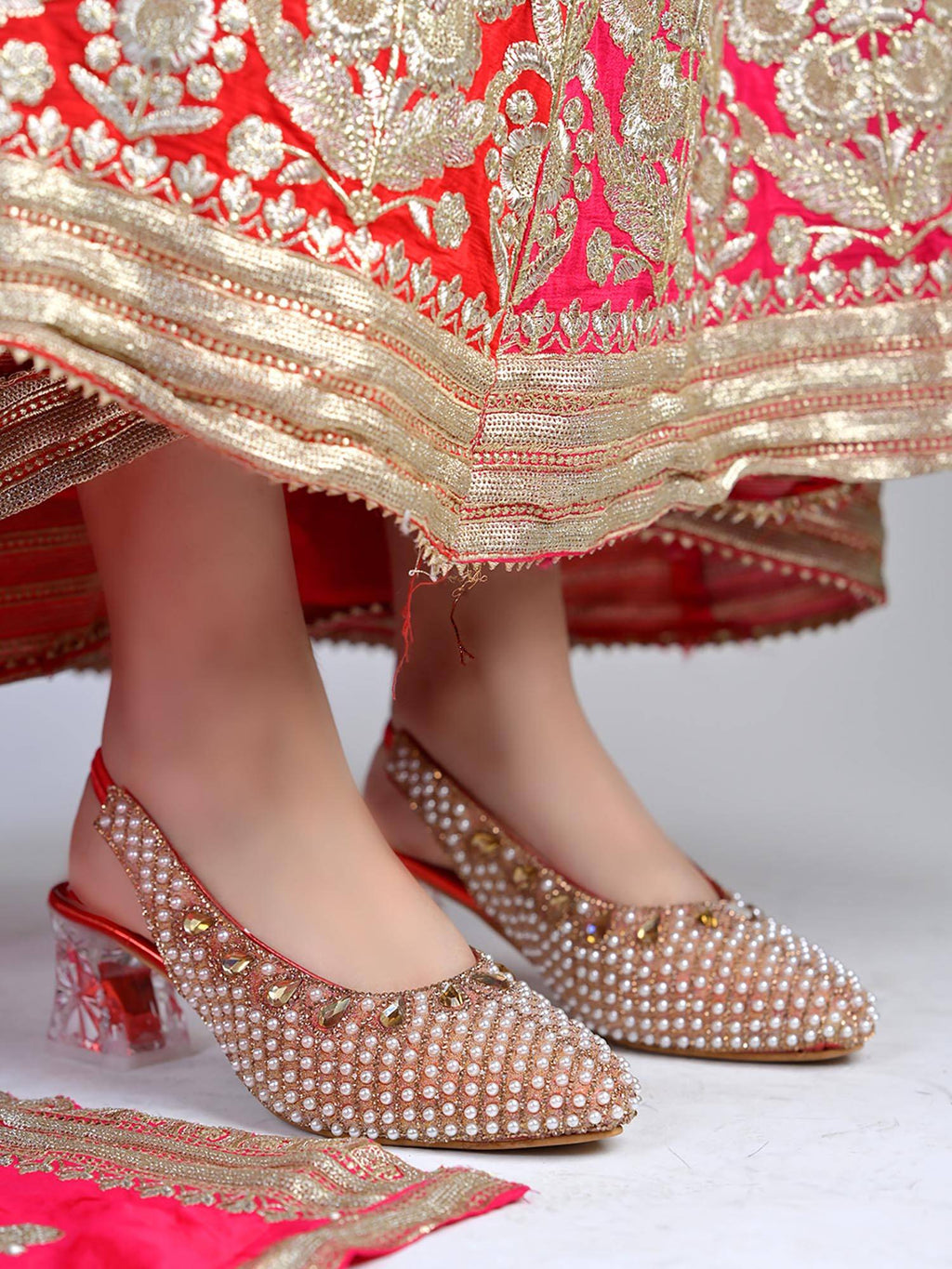Women Red Block Heels | H78 - view 1