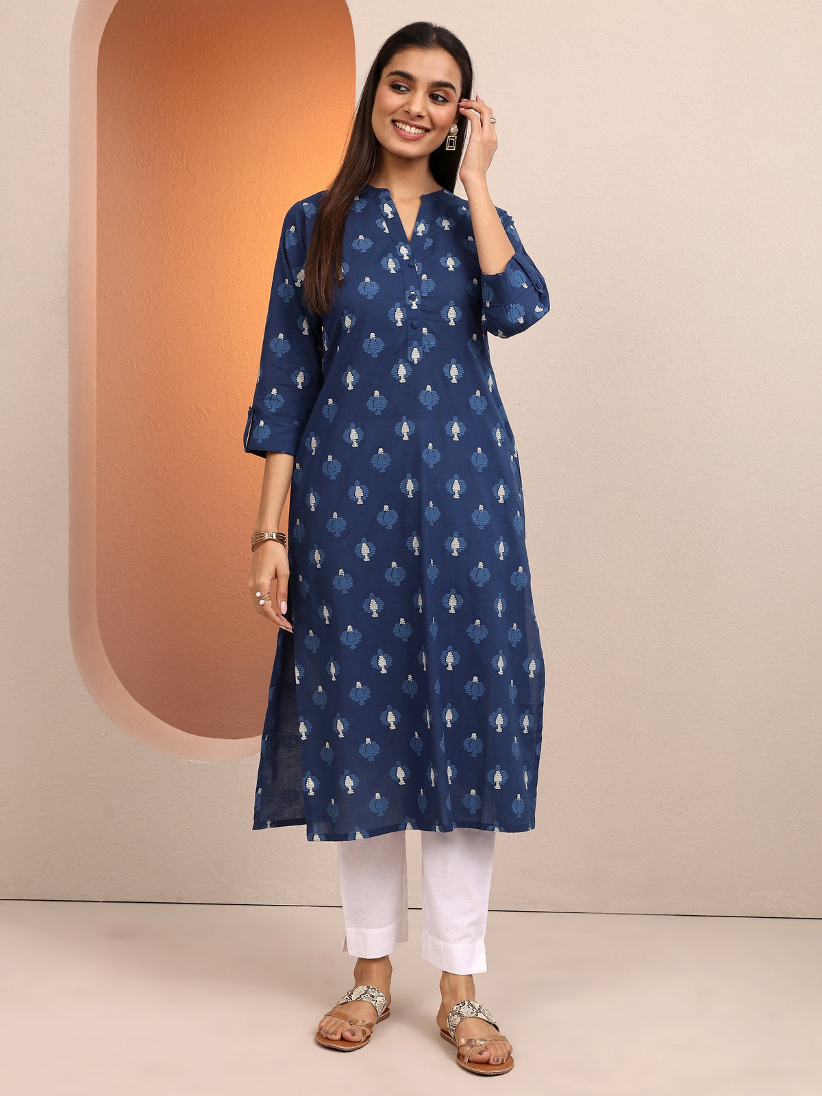 Libas Blue Printed Cotton Straight Kurta