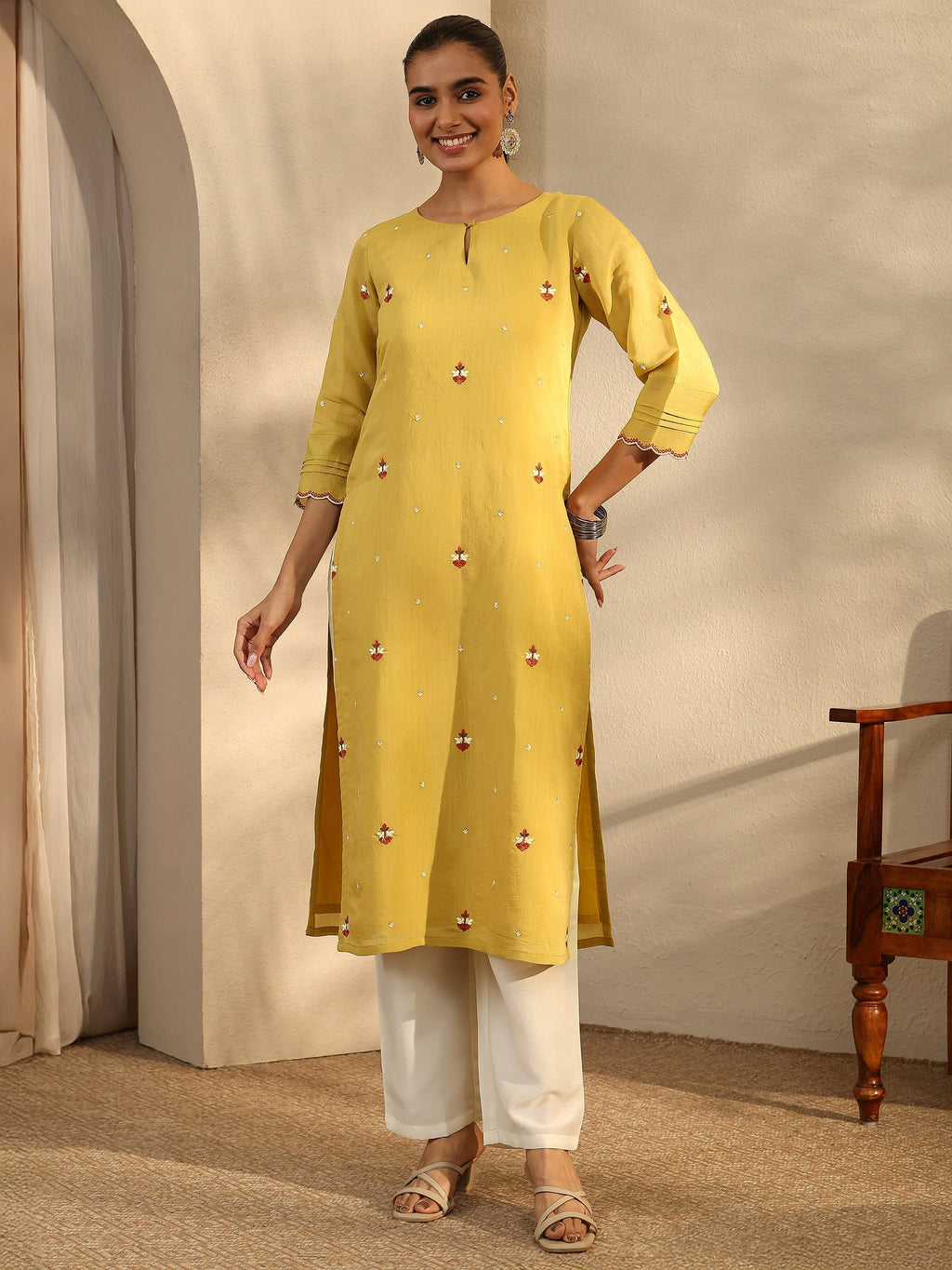 Libas Green Embroidered Chanderi Cotton Straight Kurta
