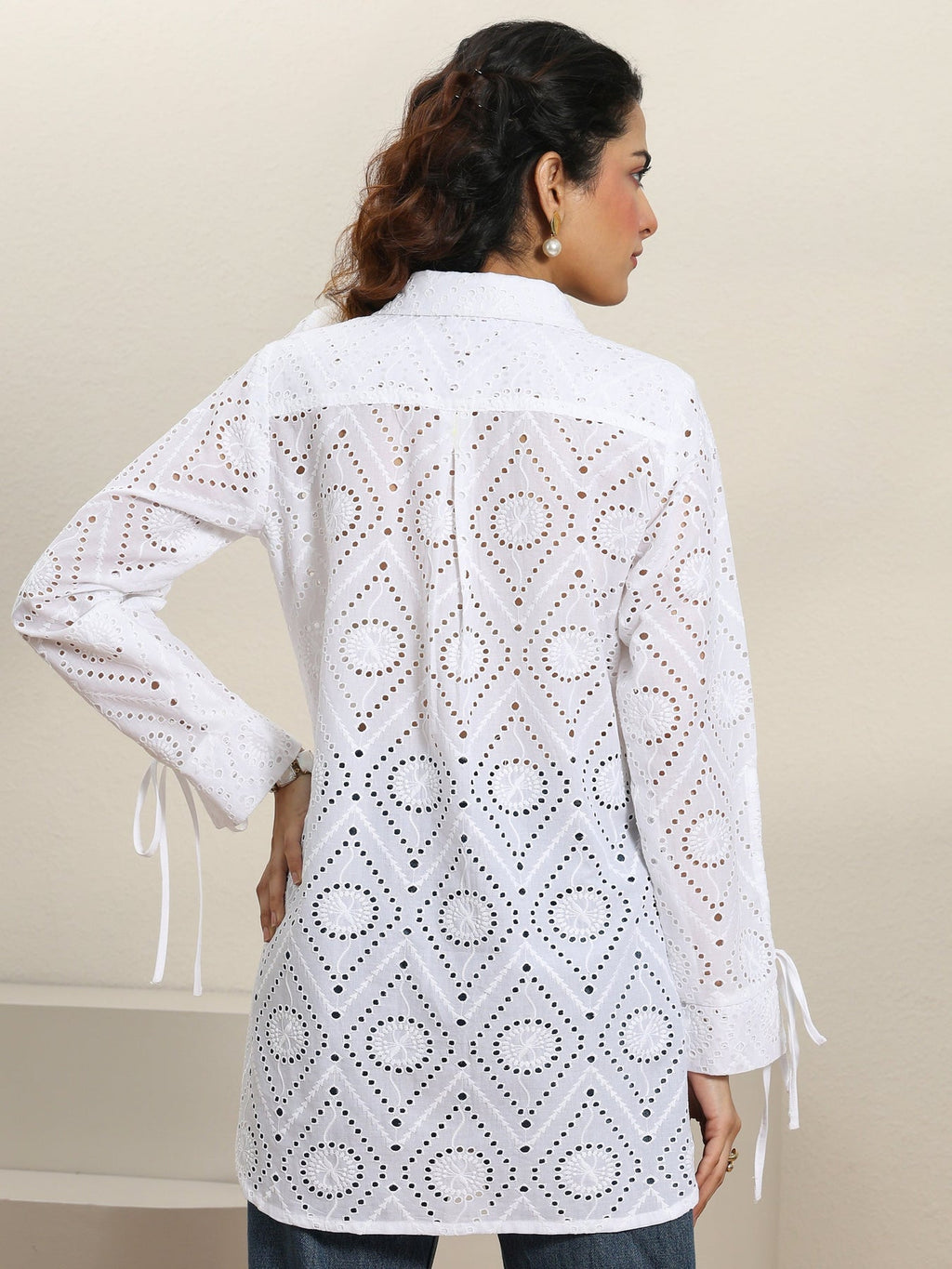 Libas White Self Design Cotton Shirt K60