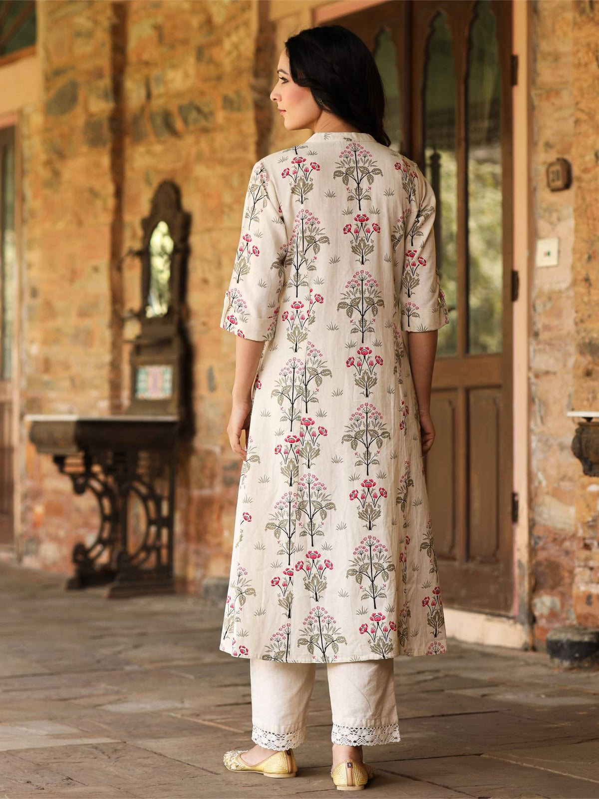 A-Line Kurta Princess Cut On Flaked and Embroidery with Mirror Work Pink | U3S - view 3