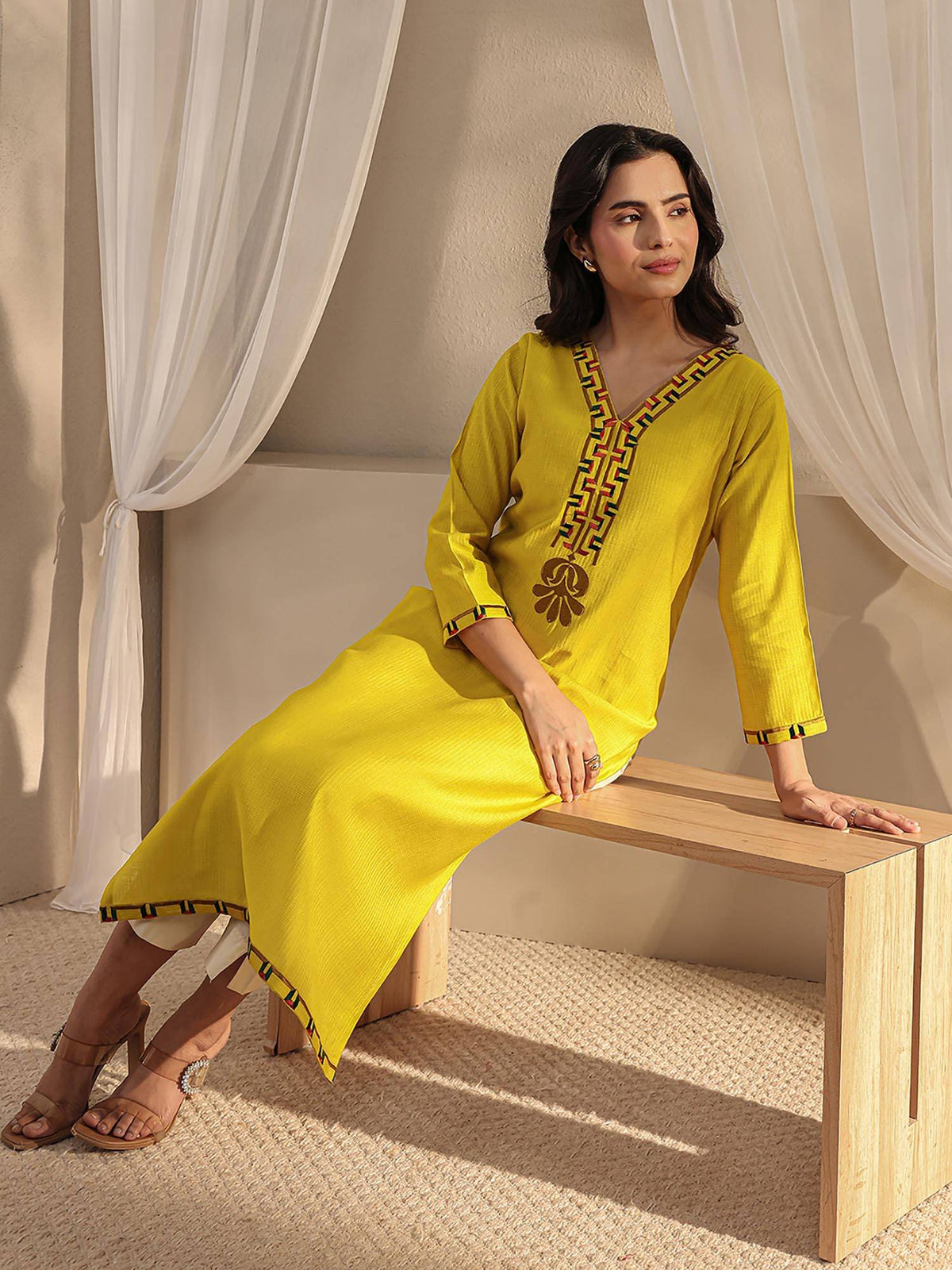 Lavender Ethnic Motif Yoke Design Straight Kurta | FY93 - view 8