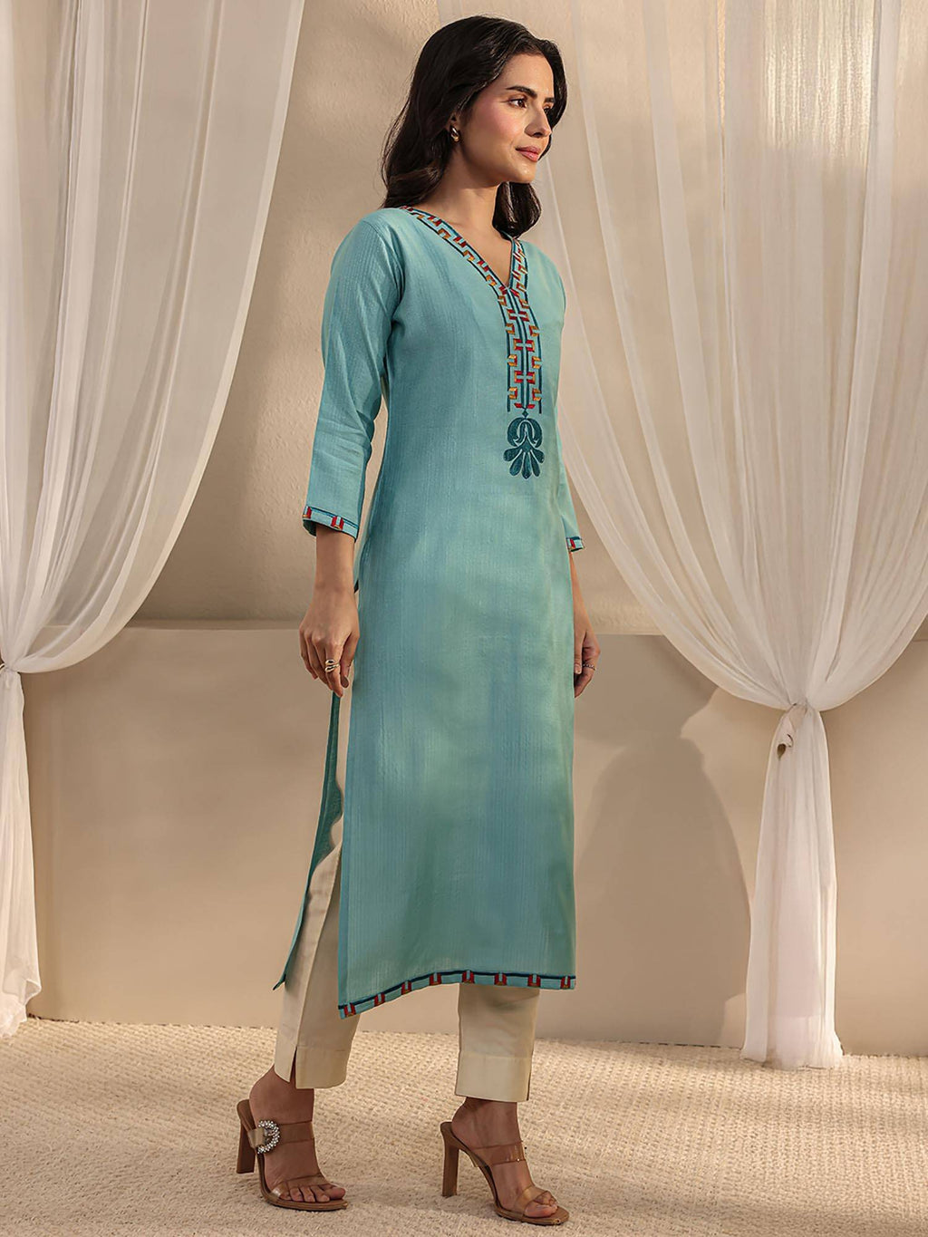 Lavender Ethnic Motif Yoke Design Straight Kurta | FY93 - view 15
