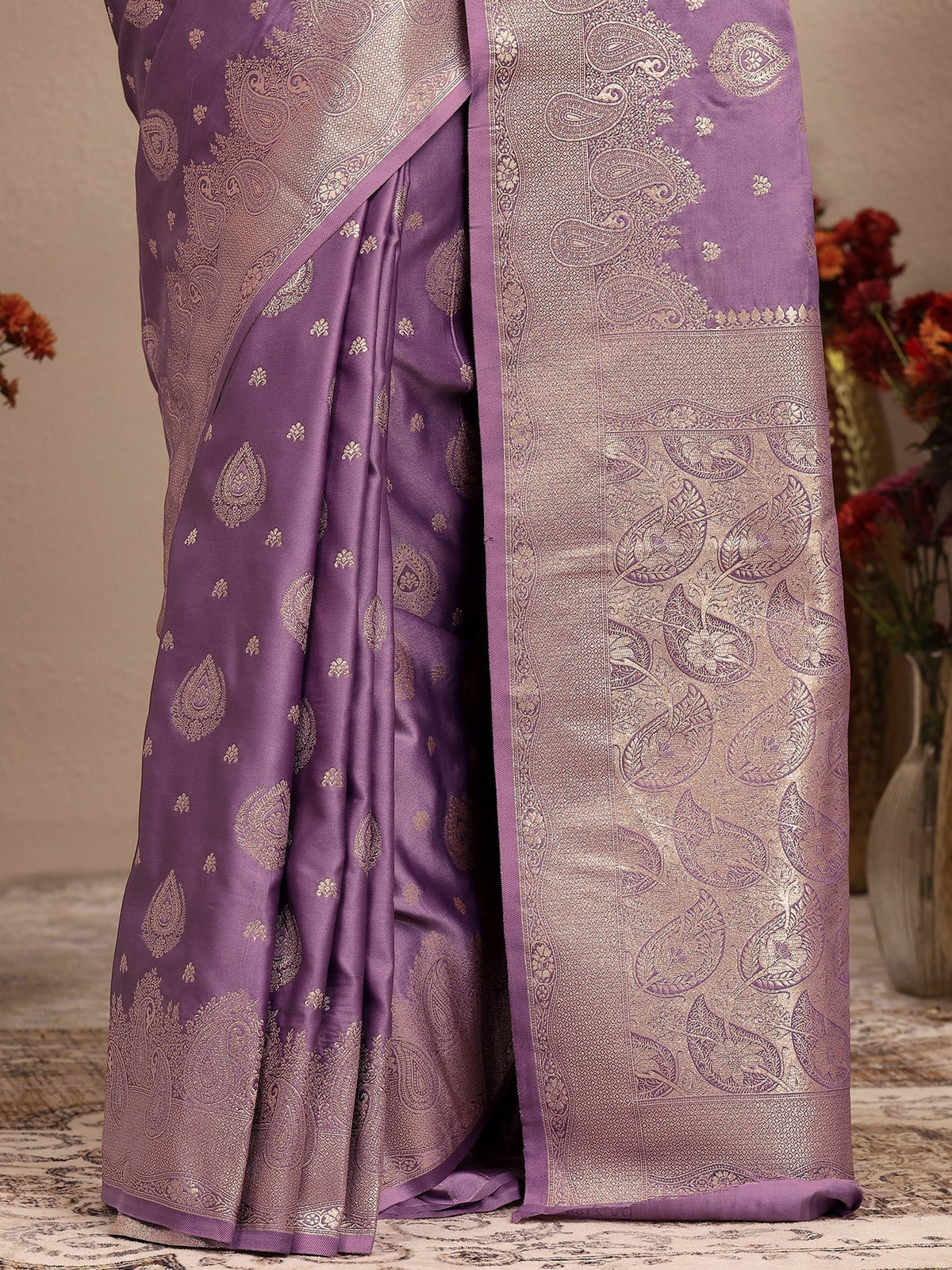 Libas Purple Woven Design Banarsi Silk Blend Saree With Unstitched Blouse Piece S45