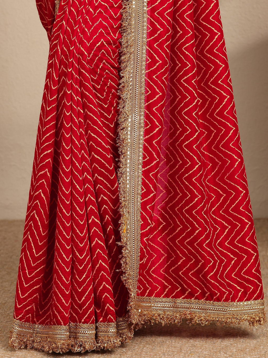 Libas Red Chevron Printed Silk Blend Saree With Unstitched Blouse Piece S45