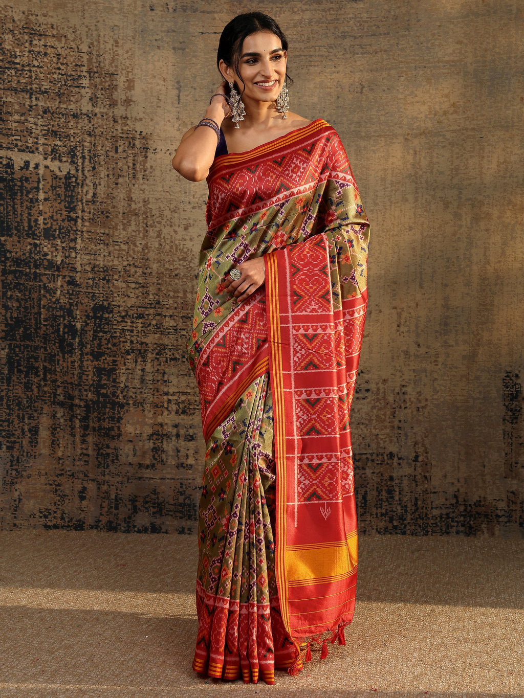 Libas Green Printed Silk Saree With Unstitched Blouse Piece