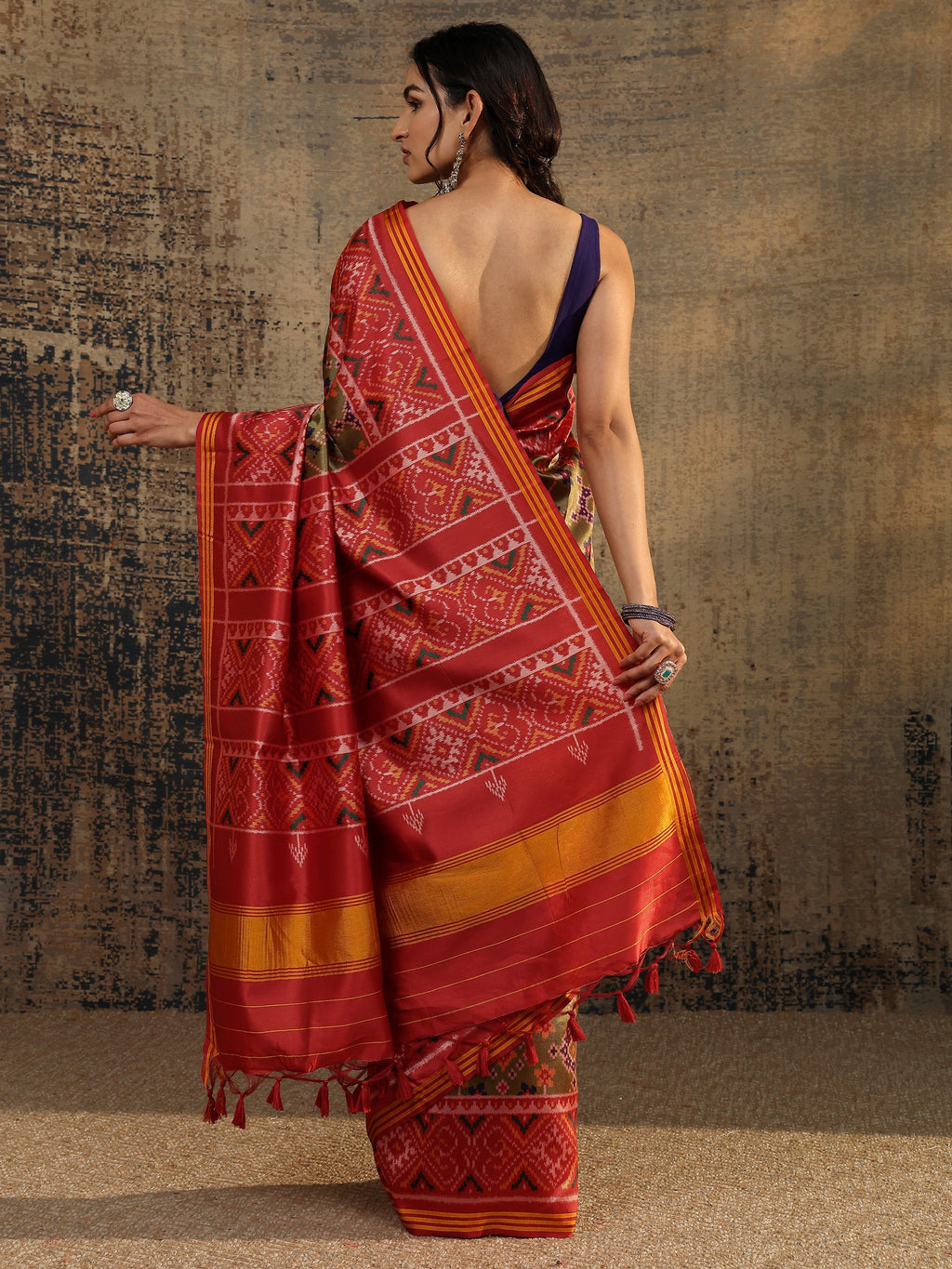 Libas Green Printed Silk Saree With Unstitched Blouse Piece