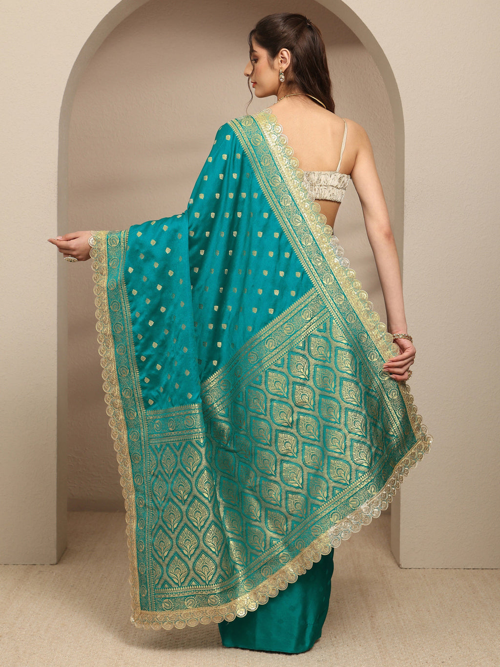 Libas Green Ethnic Motifs Woven Design Silk Blend Saree With Unstitched Blouse Piece