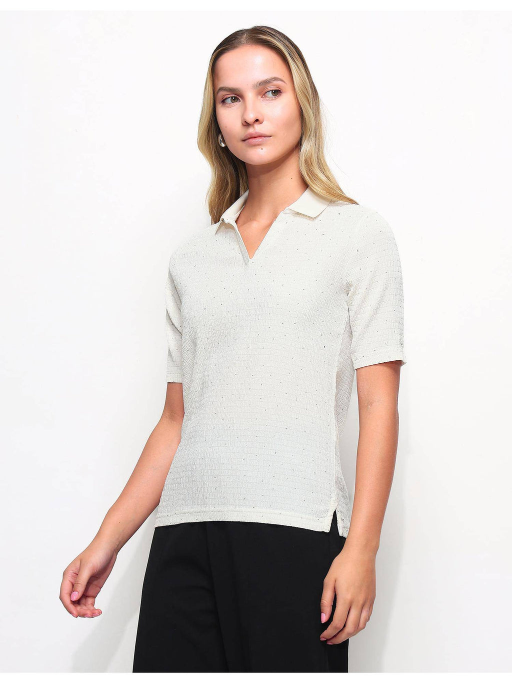 Embellished Textured Polo T-Shirt | PW43 - view 4
