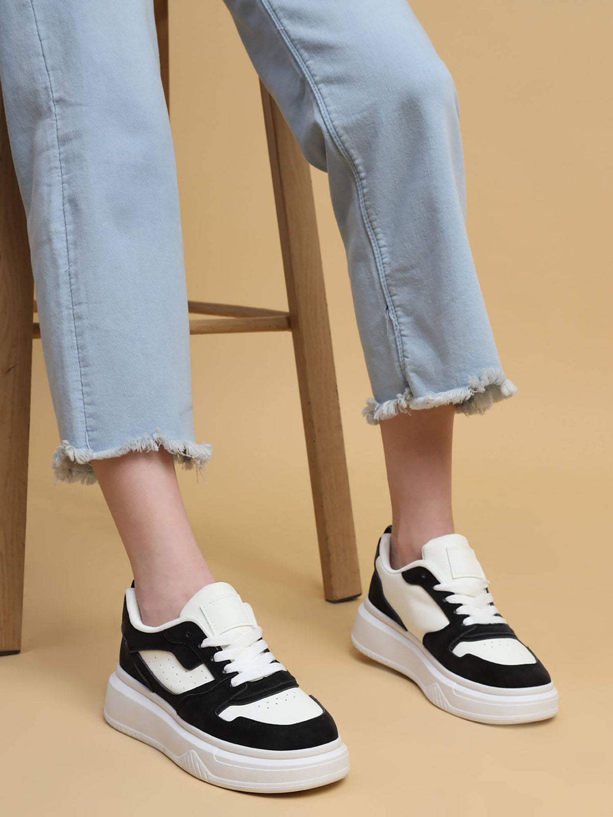Grey Solid Casual Sneakers | SN09 - view 13