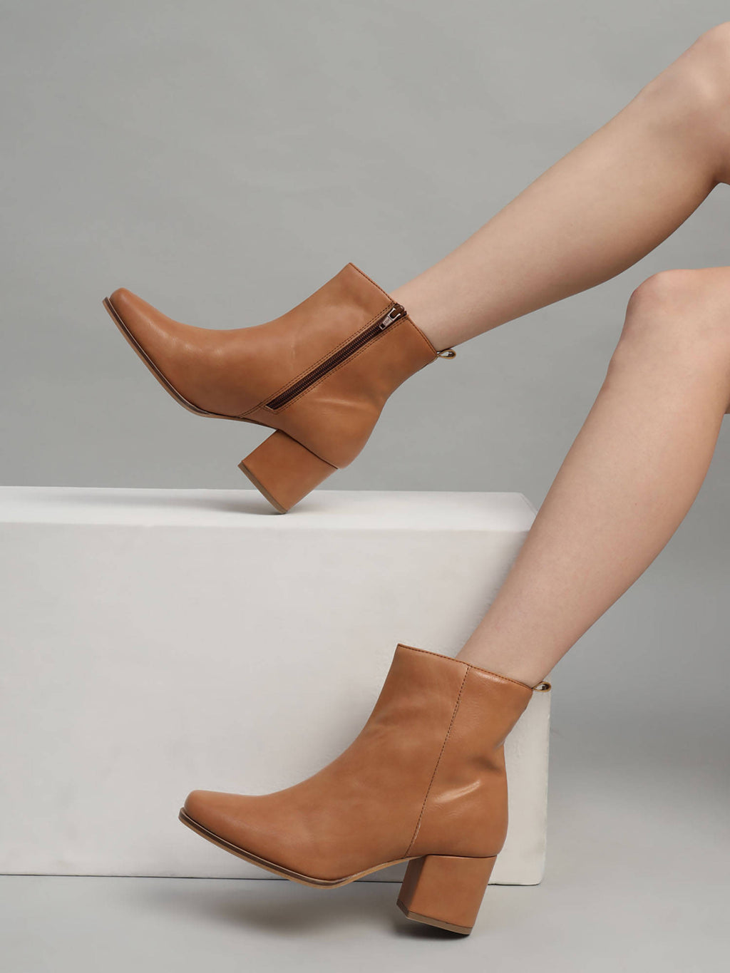 Black Solid Casual Boots | BT61 - view 7