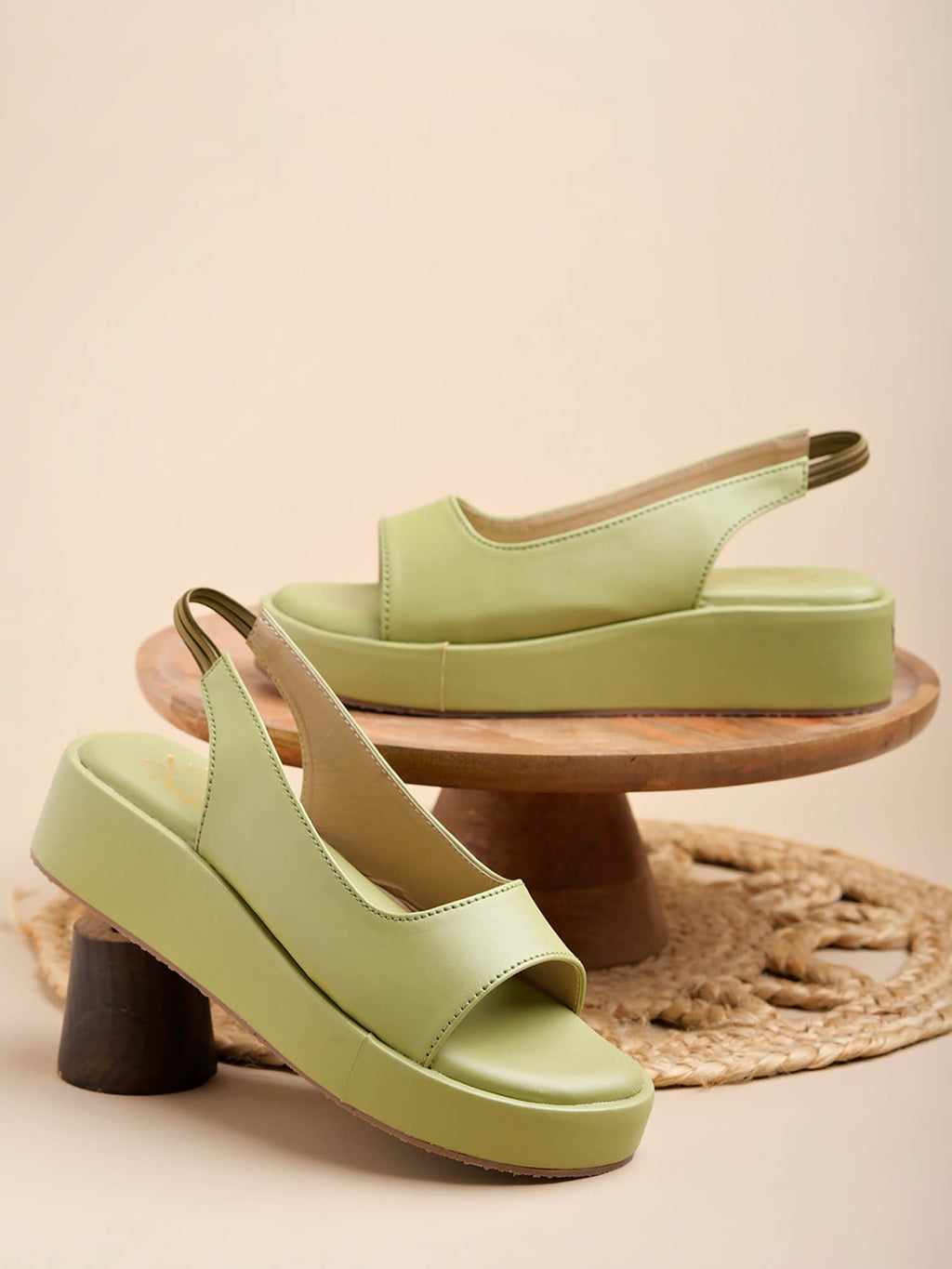 Solid Comfortable White Sandals | SD89 - view 7