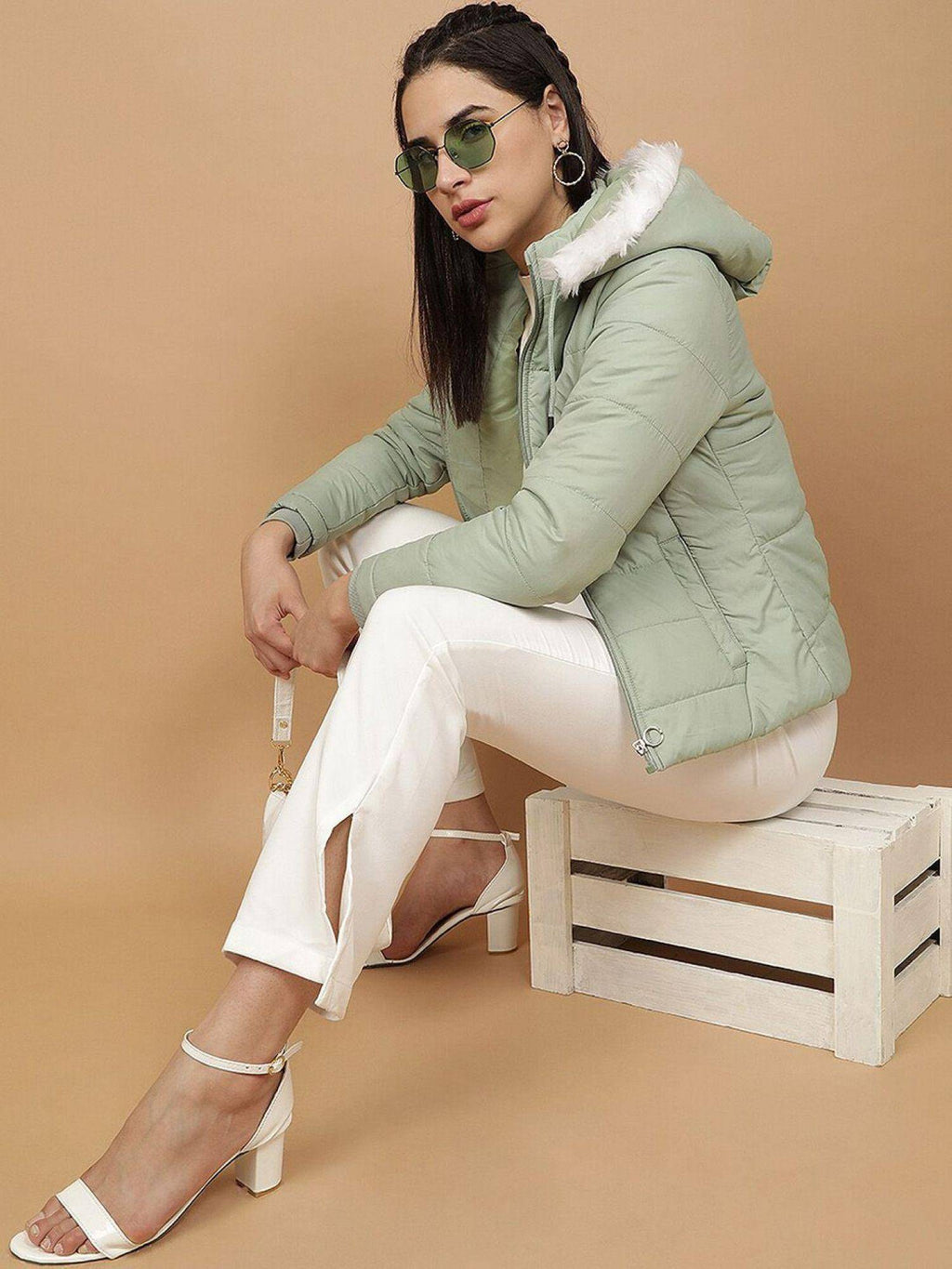 Green Slim Fit Solid Hooded Full Sleeves Winter Jacket | JC78 - view 6