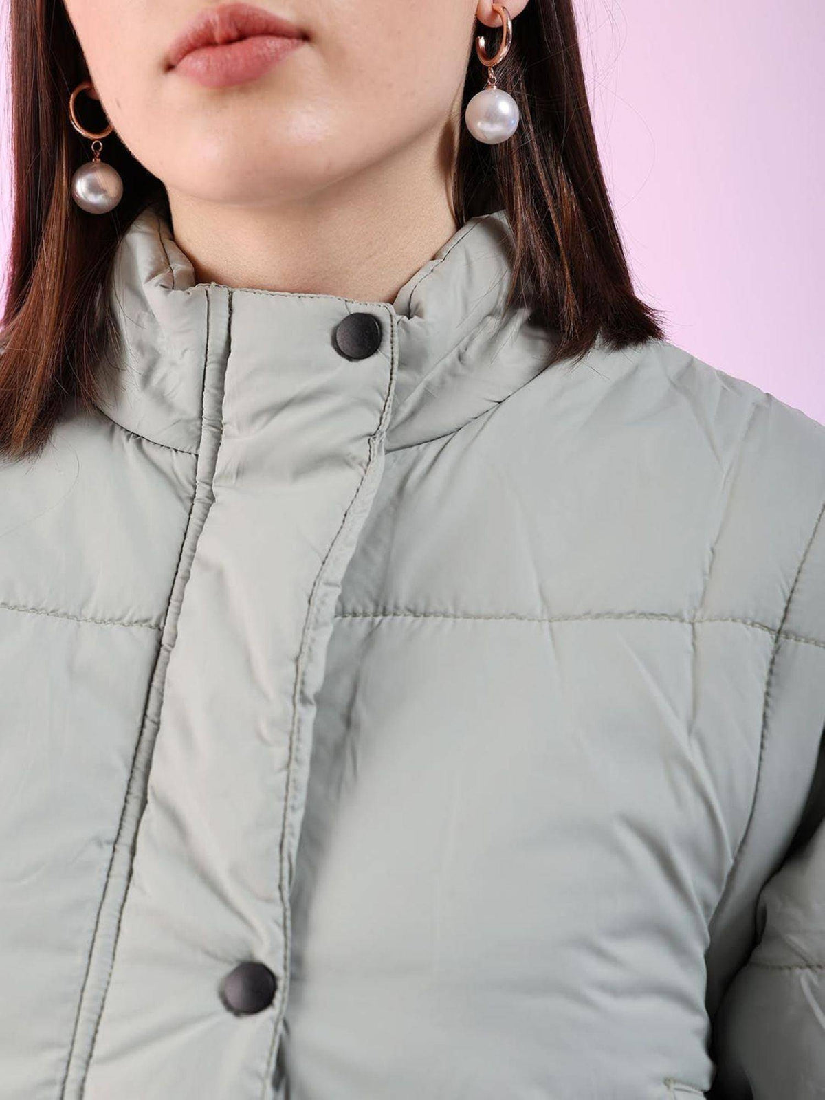 Black Regular Fit Solid High Neck Full Detachable Sleeves Winter Jacket | JC78 - view 19