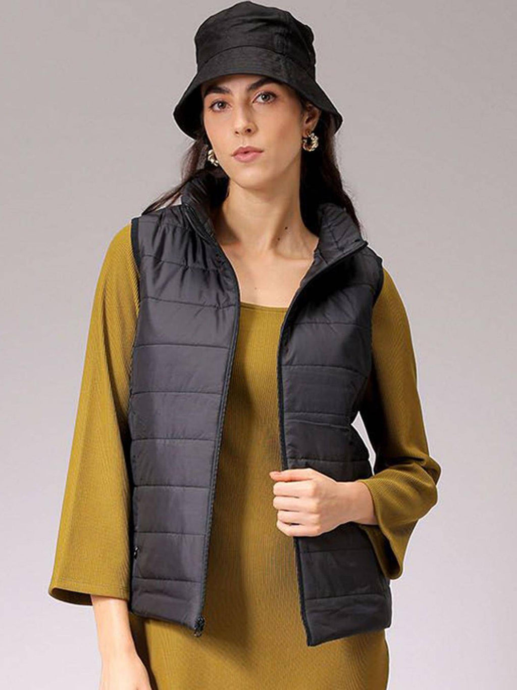 Pink Regular Fit Solid High Neck Sleeveless Quilted Jacket | JC78 - view 7
