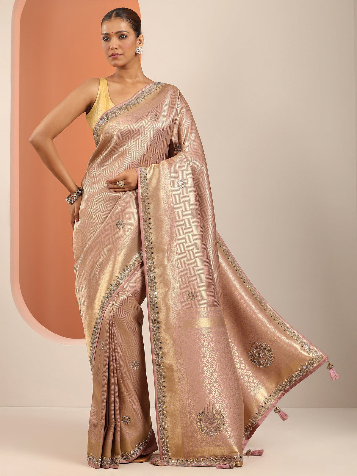 Libas Peach Silk Blend Saree With Unstitched Blouse Piece