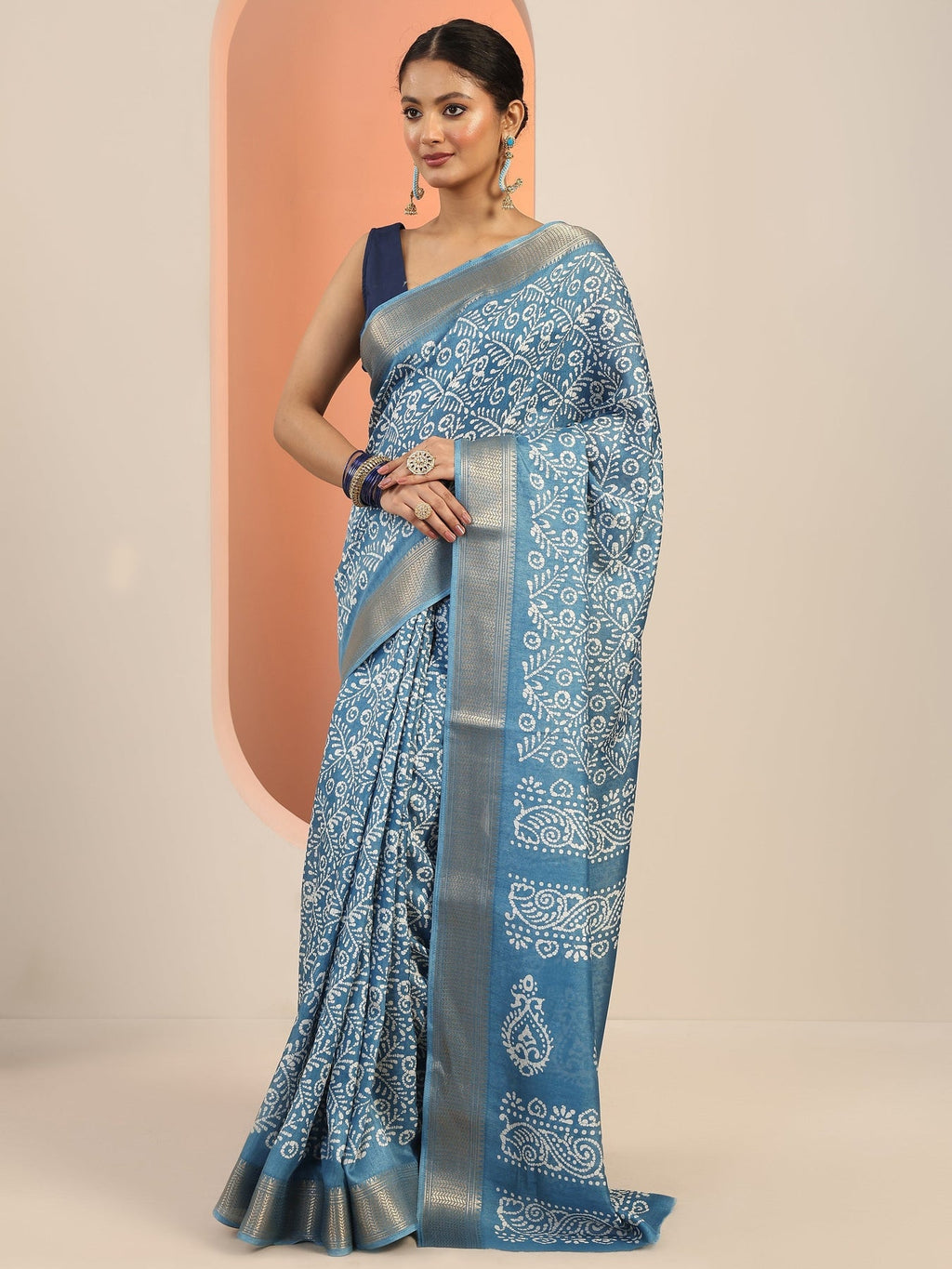 Libas Blue Printed Silk Blend Saree With Unstitched Blouse Piece S45