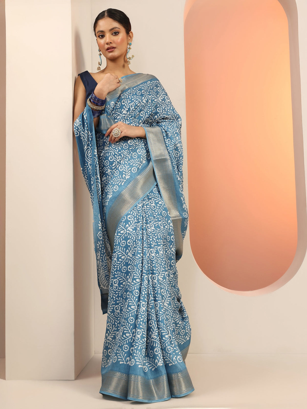 Libas Blue Printed Silk Blend Saree With Unstitched Blouse Piece