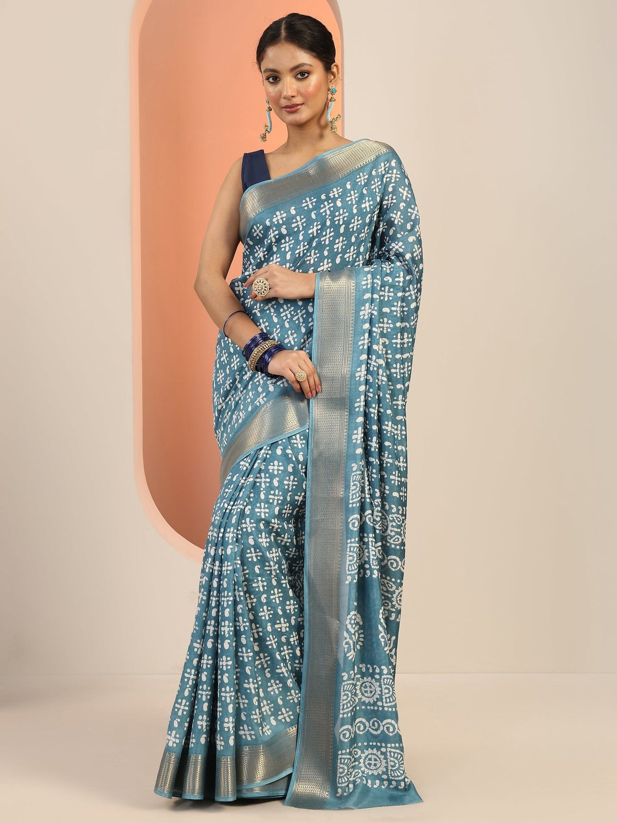 Libas Blue Printed Silk Blend Saree With Unstitched Blouse Piece S45