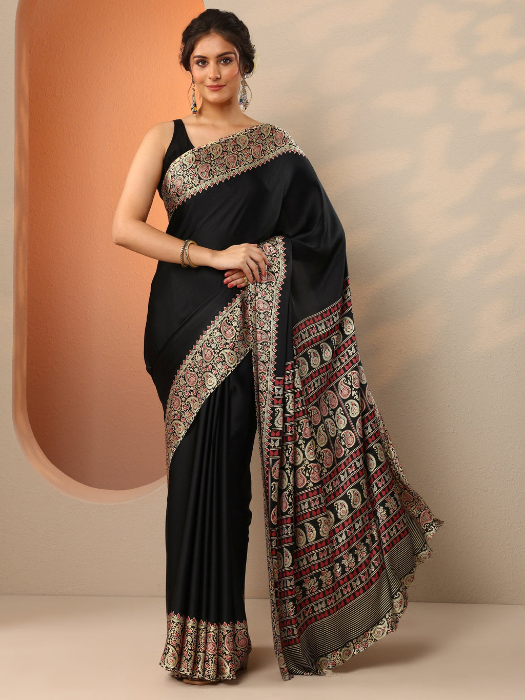 Libas Black Solid Satin Saree With Unstitched Blouse Piece
