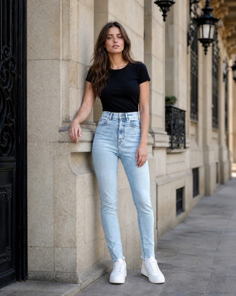 Shein Women Fly with Button Closure Frayed Hem Stone Wash Jeans Shein