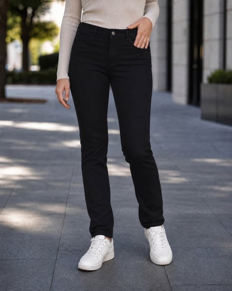 Shein Women Ankle Length Fly With Button Closure Clean Wash Jeans Shein
