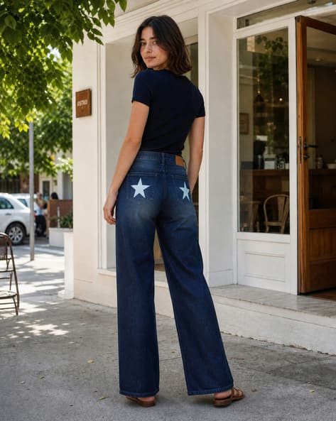 Shein Women Full Length Star Back Print Mid Wash Jeans
