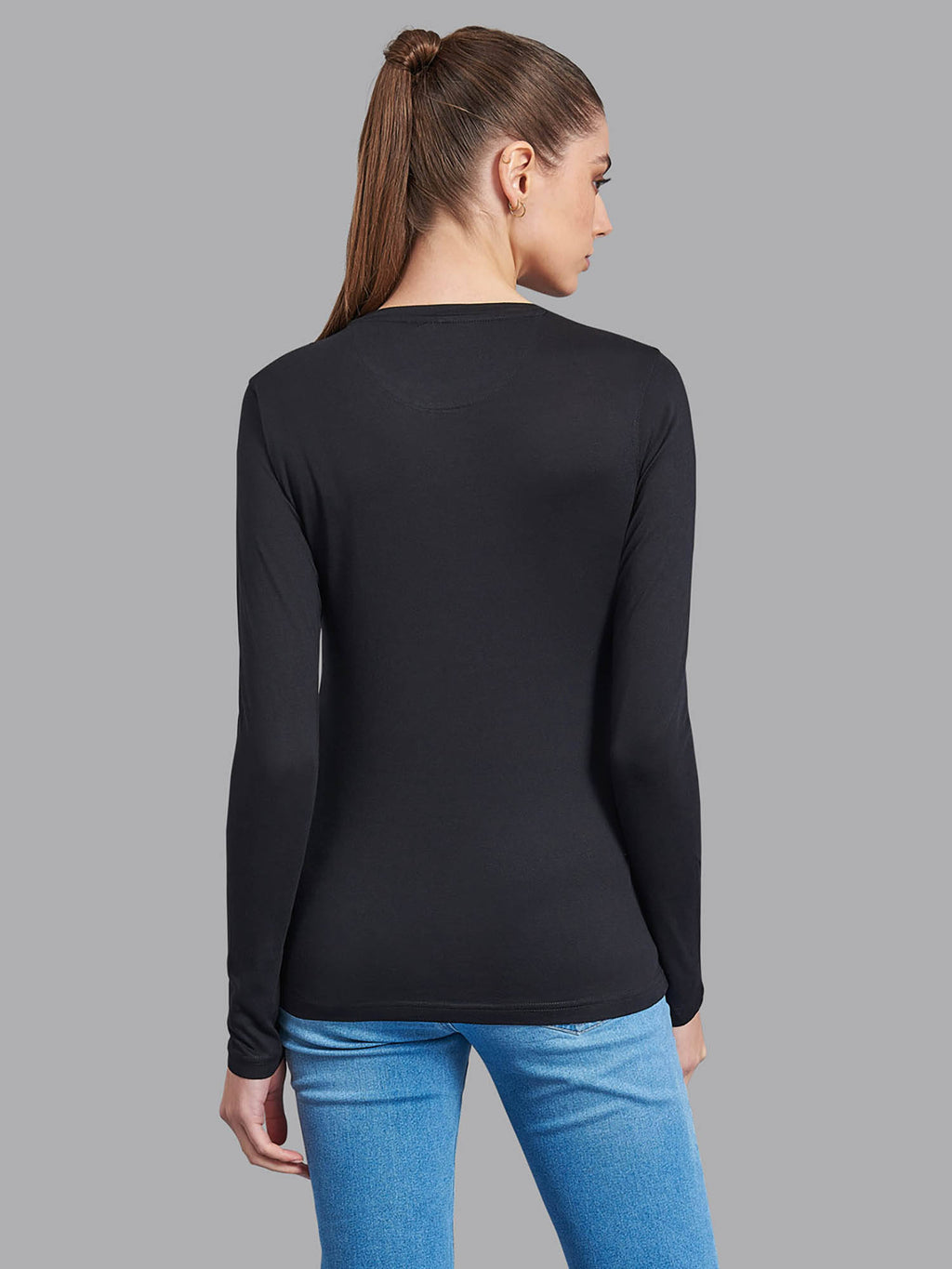 Signature T-Shirt | PW43 - view 3