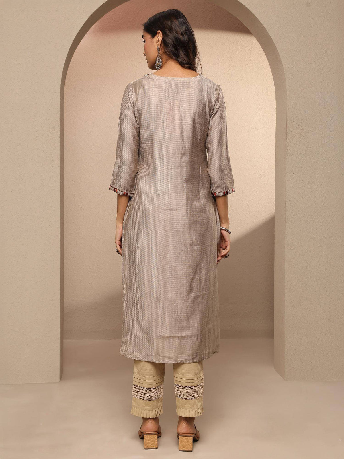 Lavender Ethnic Motif Yoke Design Straight Kurta | FY93 - view 22