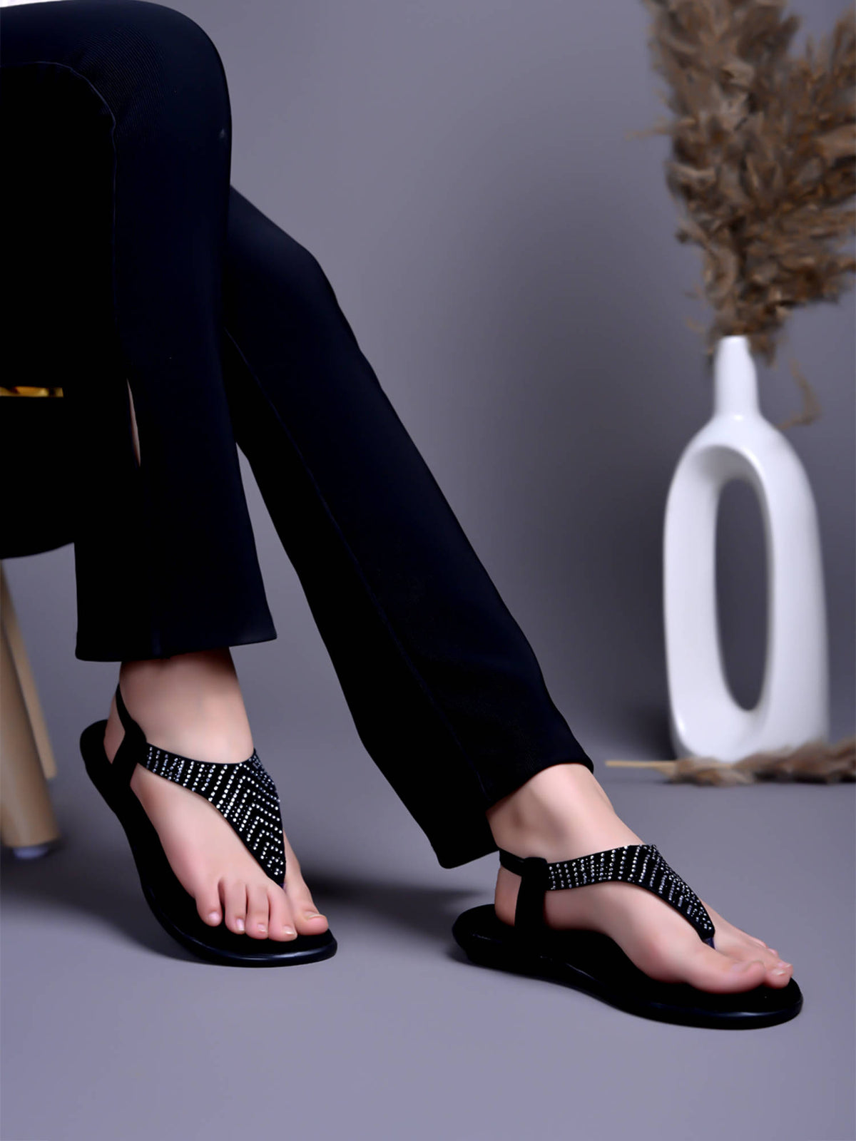 Women Stylish Black Flat Sandals | SD89 - view 3
