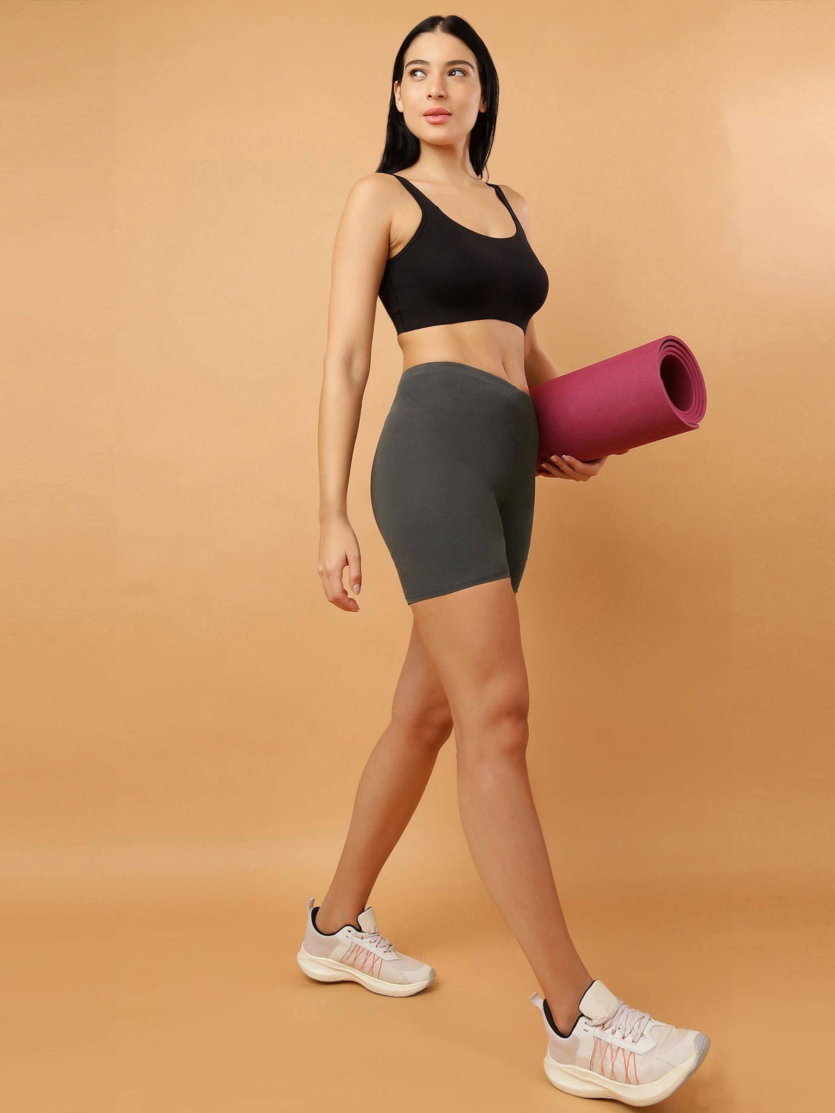 Green Mid Rise Breathable Cotton Spandex Knee Length Cycling Shorts - view 5