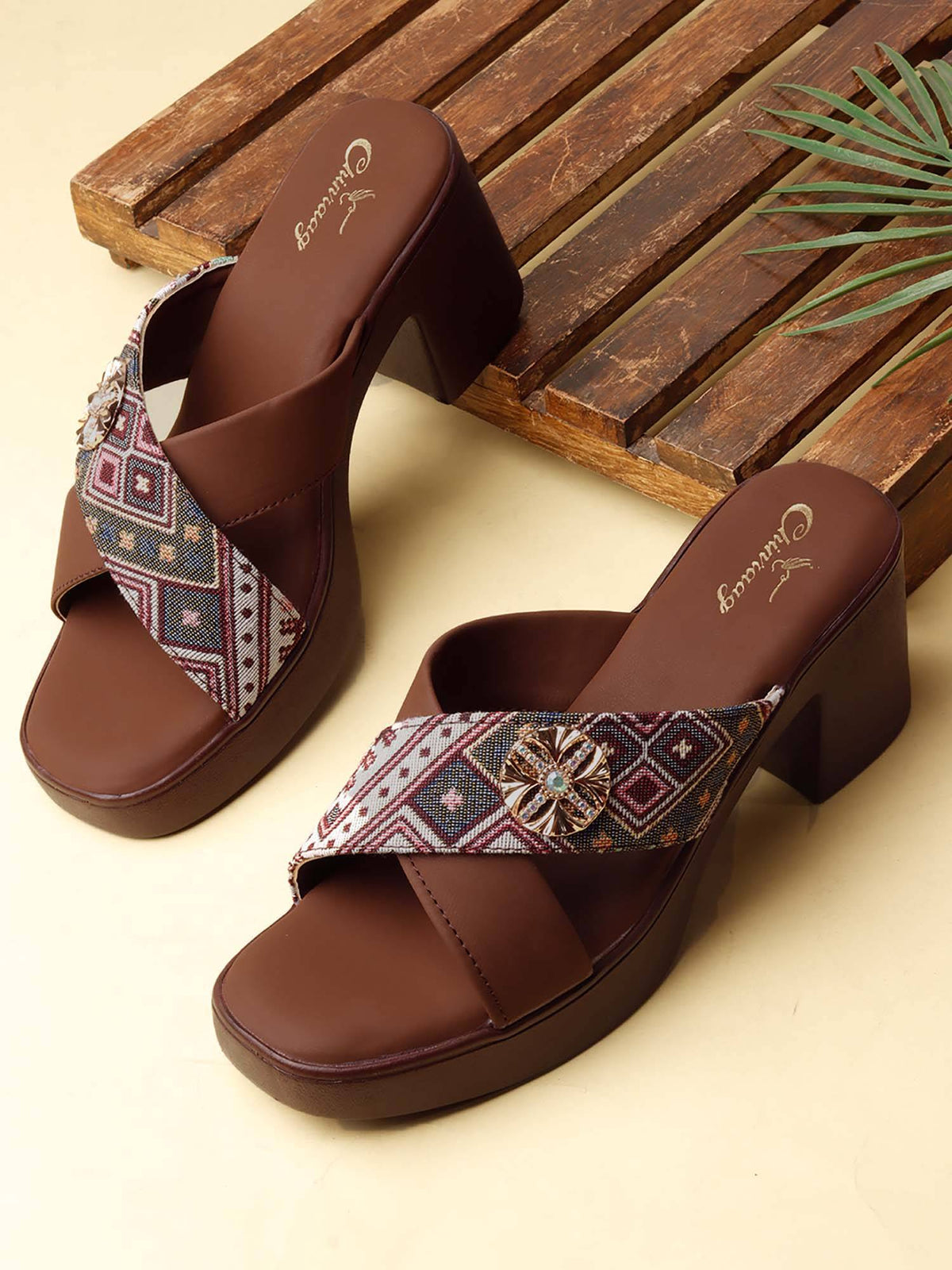 Elegant Cross Strap Wedge Sandals heels with Ethnic Printed Design | H78 - view 2