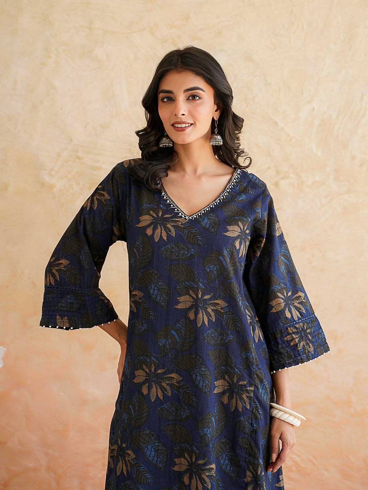 Green Printed Ultimate Kurta | KDG - view 14