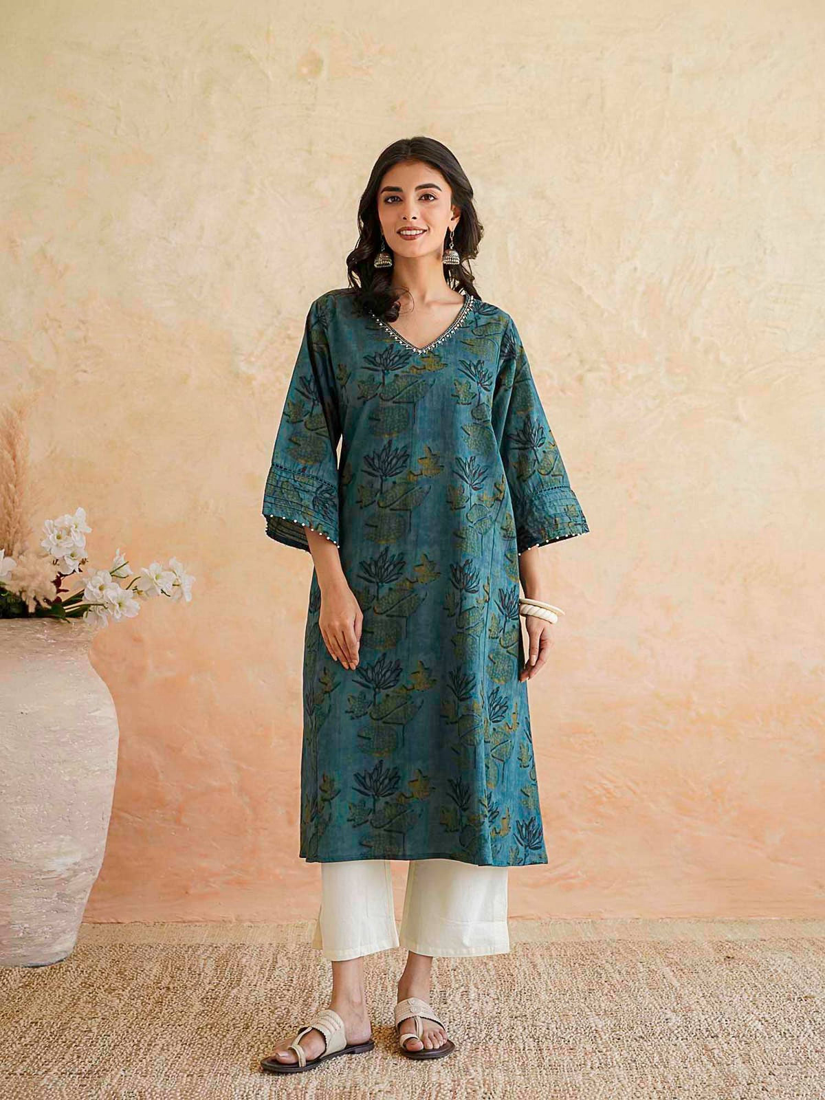 Green Printed Ultimate Kurta | FY93 - view 1