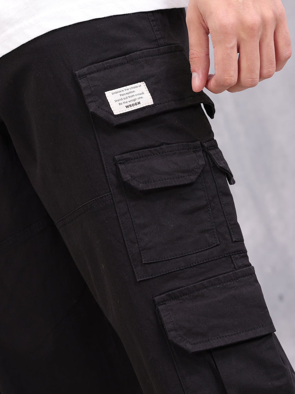 Loose Fit Cargo | Black