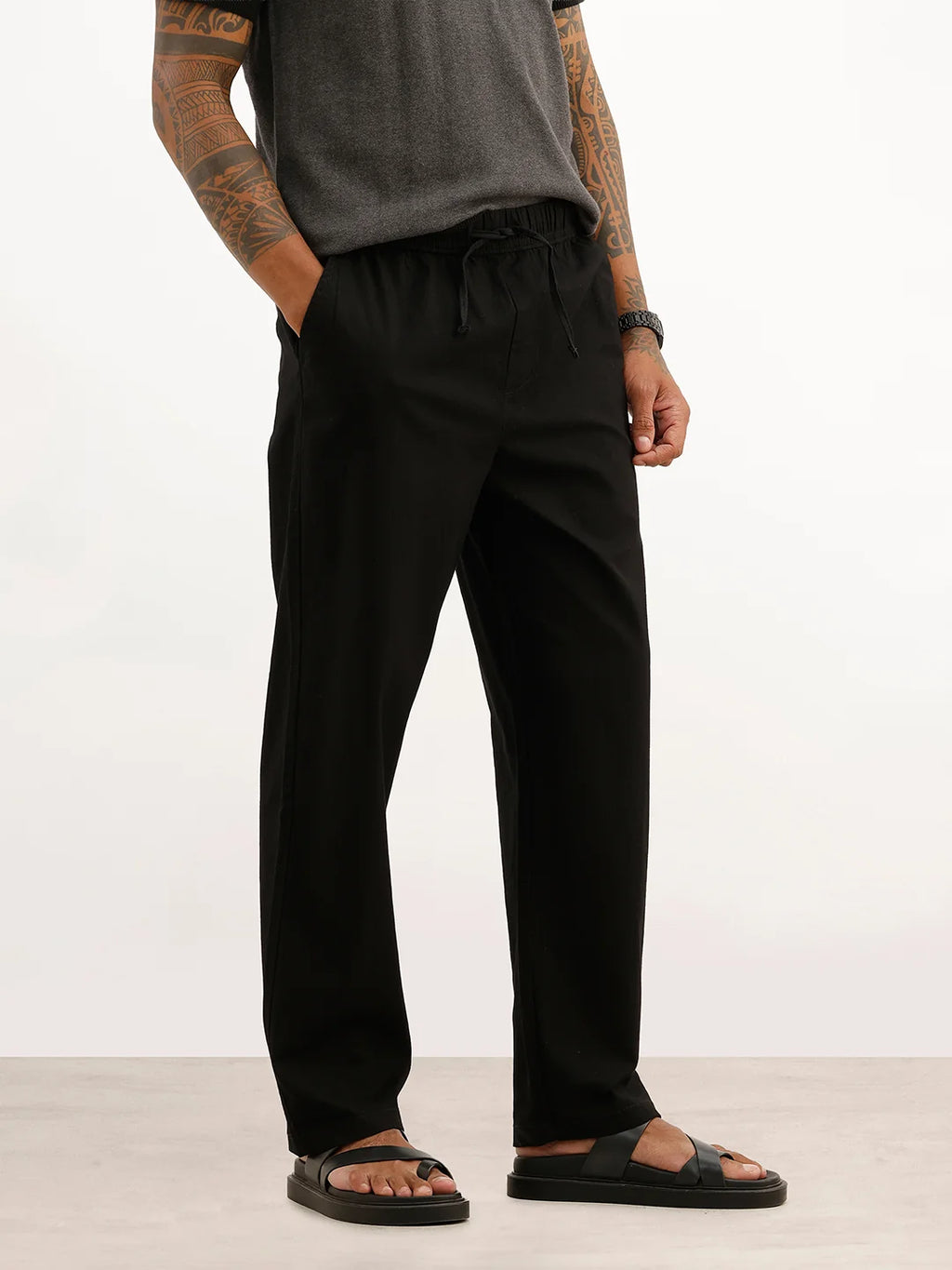 Solid Loose Fit Trouser | Black