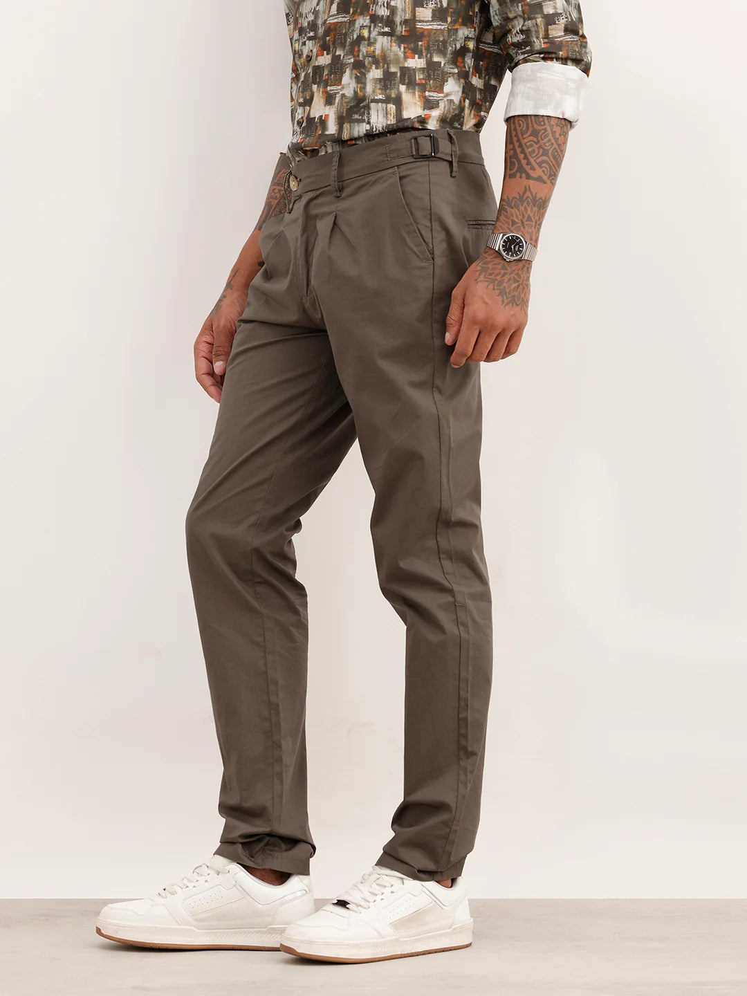 Solid Slim Fit Pleated Trouser | Olive