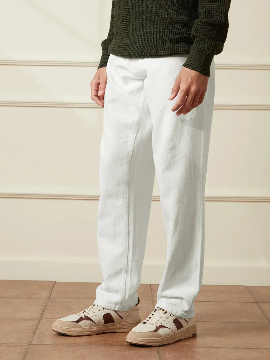 Solid Anti Fit Jeans | White