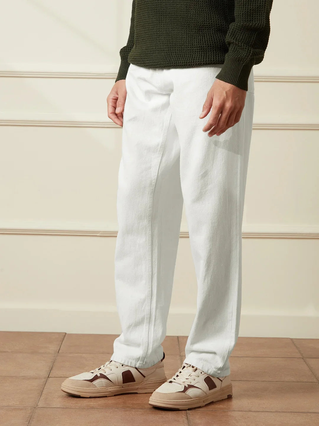Solid Anti Fit Jeans | White