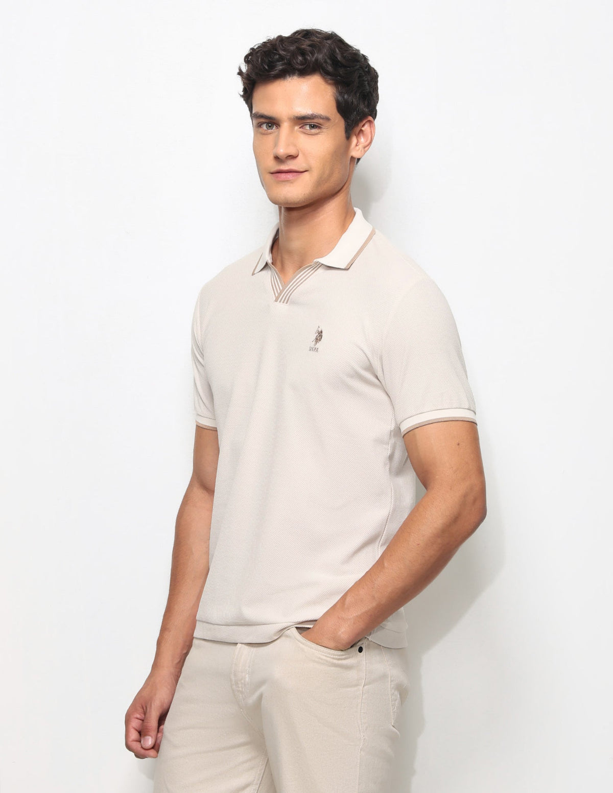 Textured Slim Fit Polo Shirt USP0