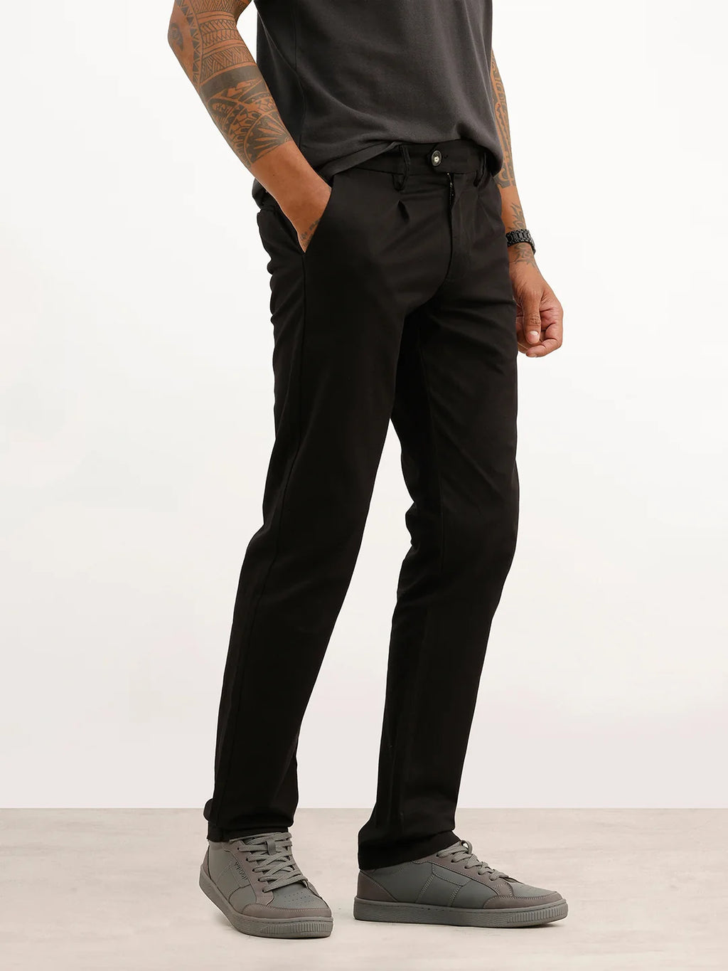Solid Slim Fit Trouser | Black