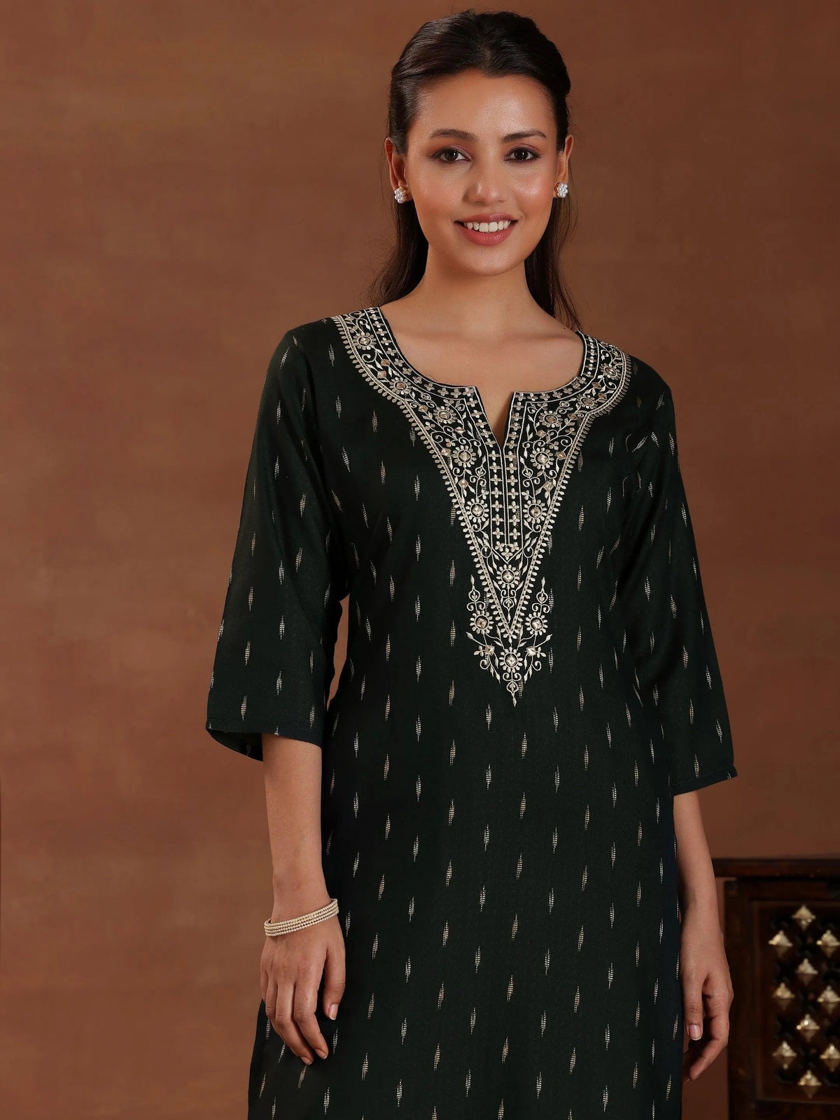 Gerua Green Woven Design Cotton Blend Straight Kurta