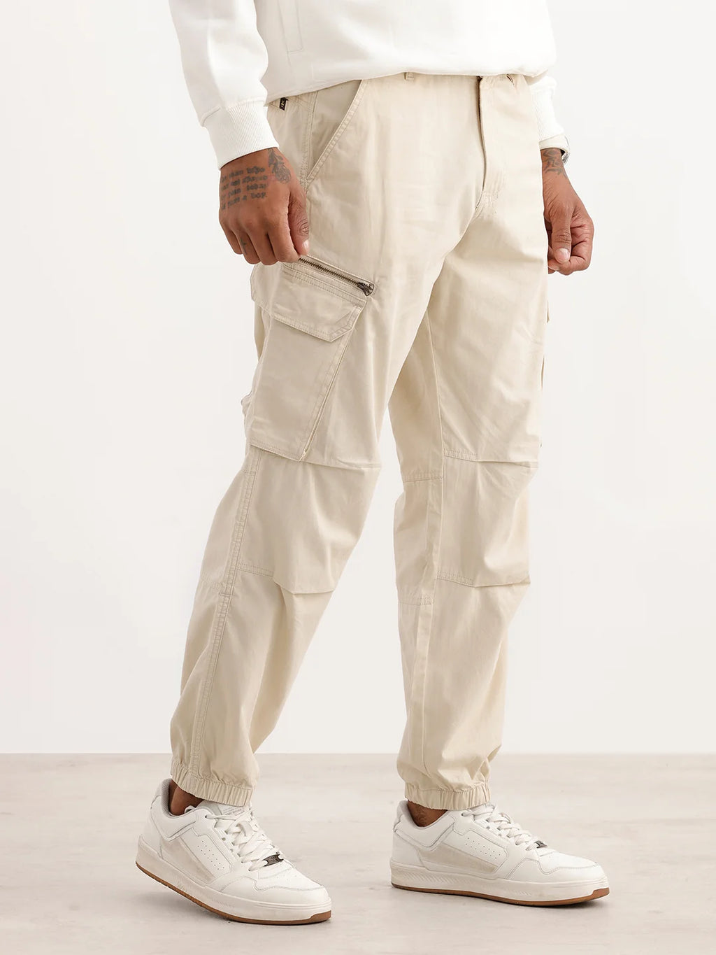 Solid Loose Fit Cargo Trouser | Beige