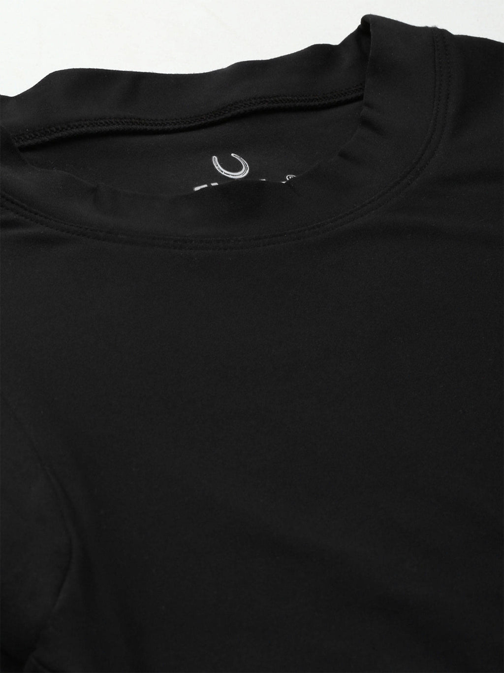 Women Black Solid Slim Fit Quick Dry Crop T-shirt | TT89 - view 5