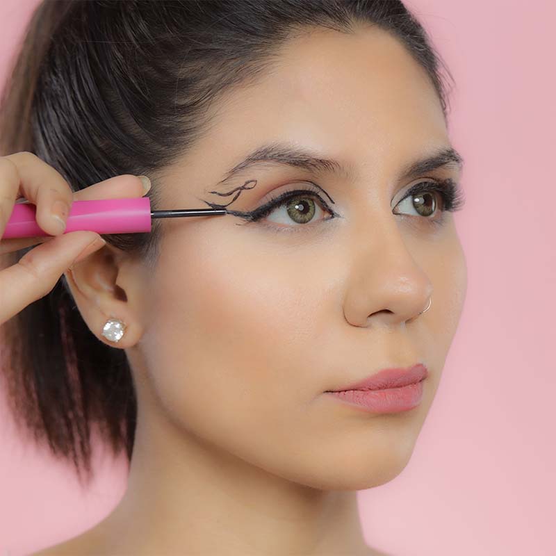 Xtreme Black Eyeliner Smudge Proof Matte Formula - Black | E20 - view 9