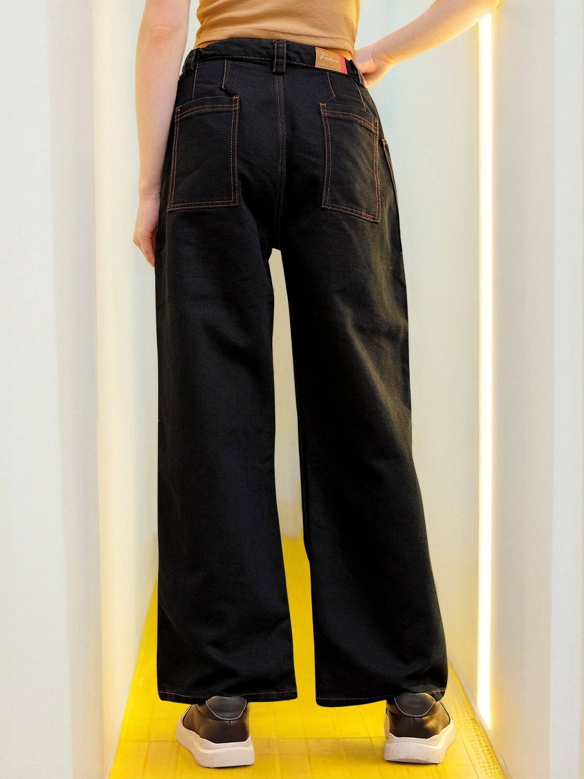 Women Loose Fit Solid High Rise Denim Cargo Blue Jeans | BG78 - view 2