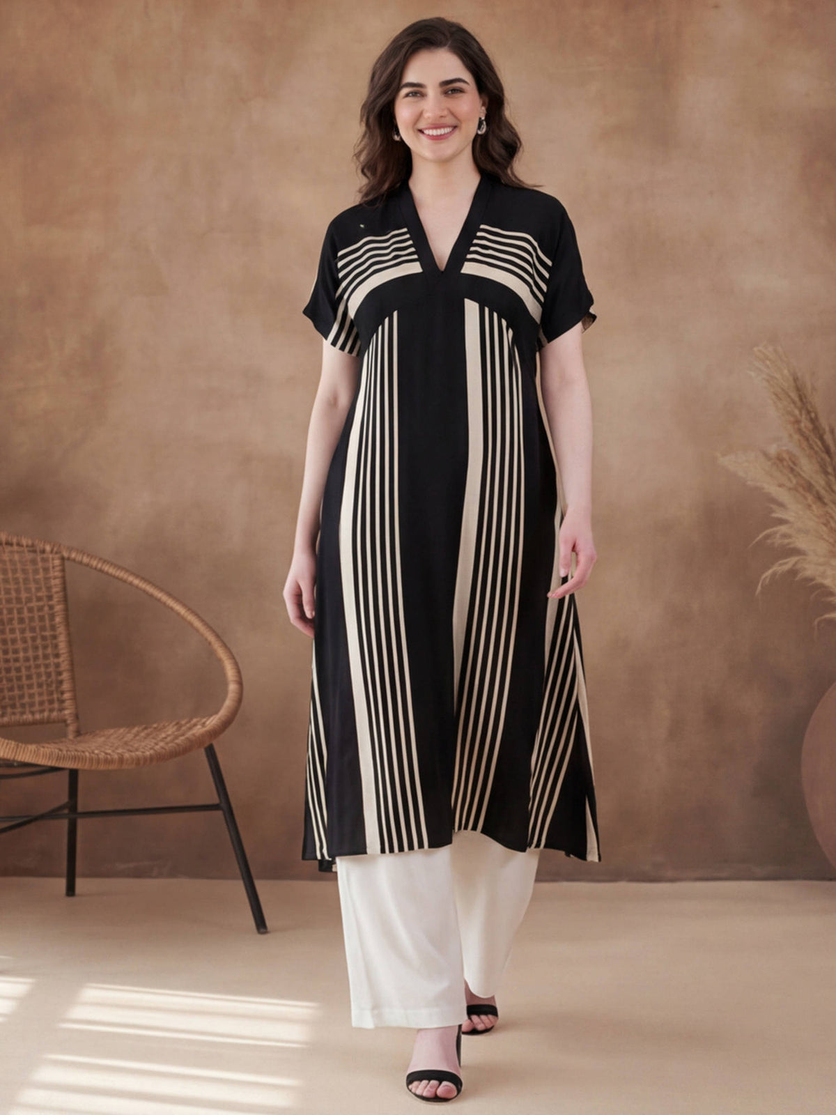 Black Viscose Rayon Stripes Printed Kurta | KDG - view 6